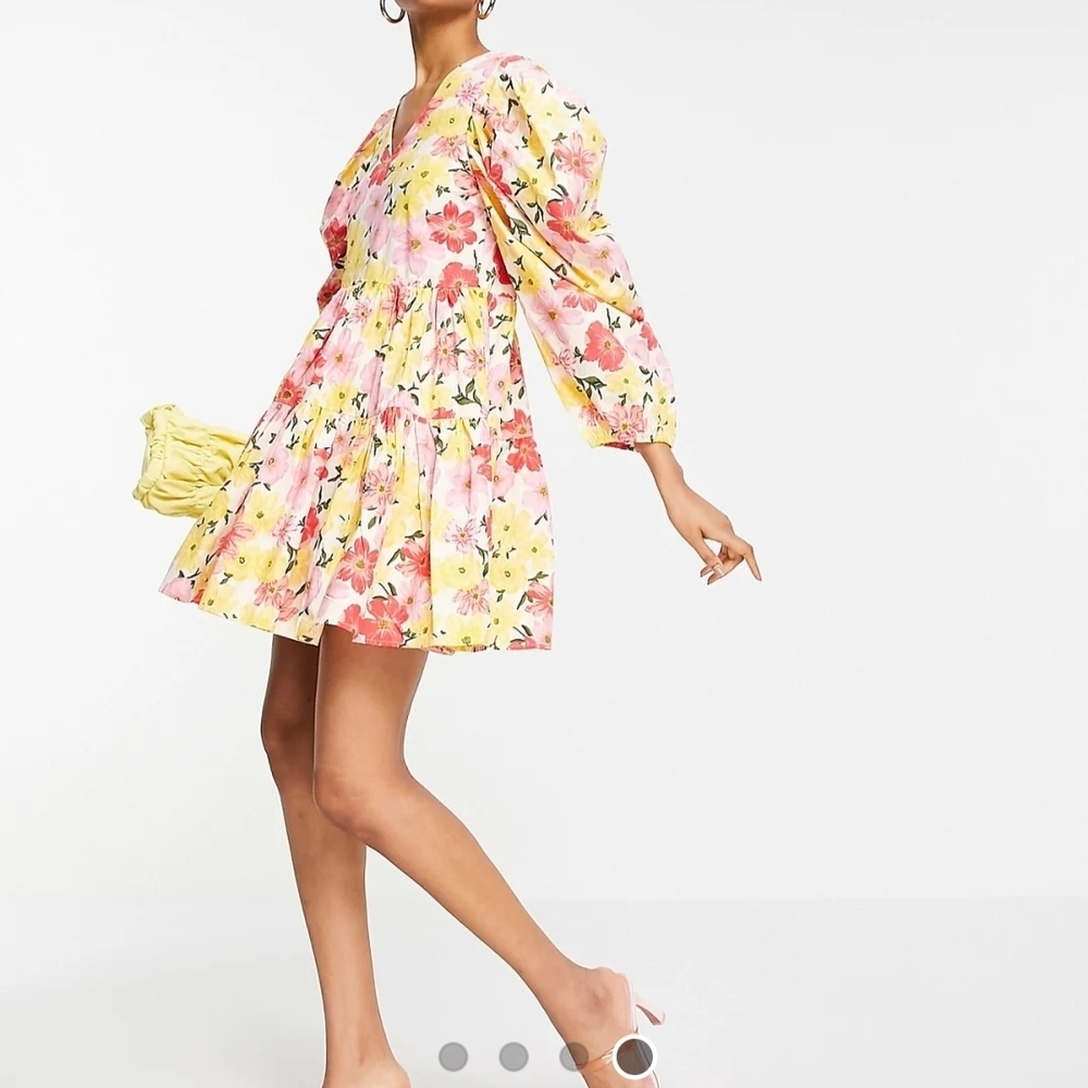 Vibrant Floral Mini Dress with Puff Sleeves